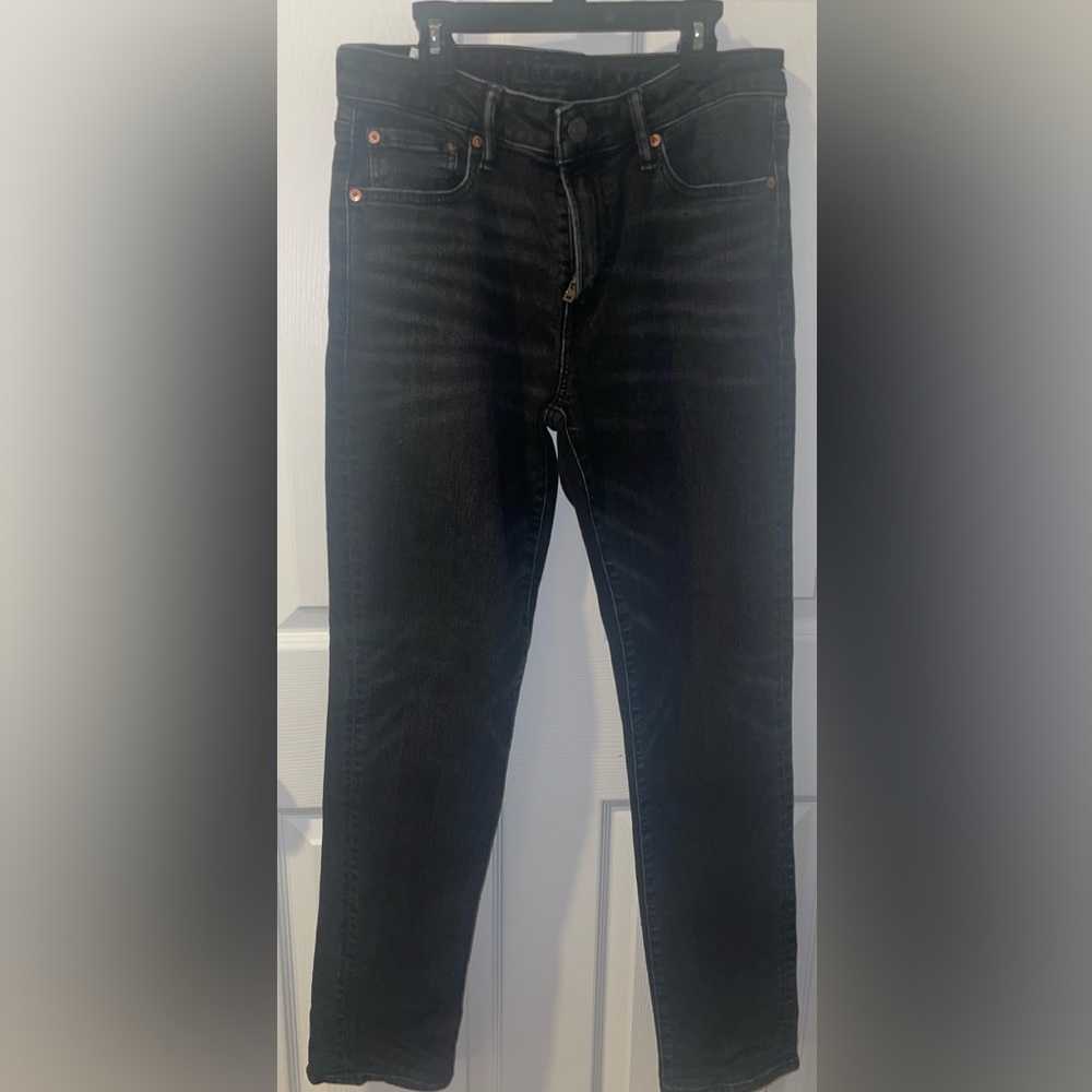 Men’s American Eagle Outfitters black 32X32 airflex+